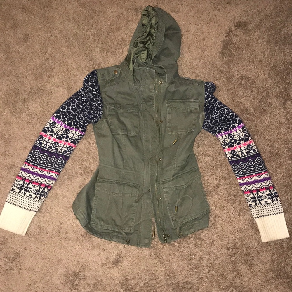 Cute olive green jacket